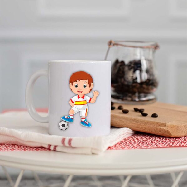 TAZA COMUNIÓN NIÑO CON BALÓN EQUIPACIÓN ESPAÑA